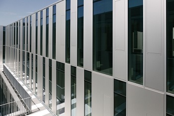 Zoom Bild öffnen Neubau - Fassade Innenhof