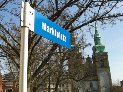 Eupen, Hauptstadt der Deutschsprachigen Gemeinschaft: Marktplatz mit St.-Nikolaus-Kirche (Fotos: Oliver Zöllner)