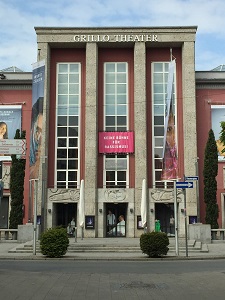 Der Ort des Geschehens: das Grillo-Theater in Essen (Foto: Oliver Zöllner)